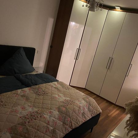 Geraeumige Und Schoene Wohnung Direkt In Der Luebecker Innenstadt Екстер'єр фото