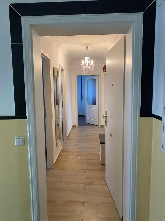 Geraeumige Und Schoene Wohnung Direkt In Der Luebecker Innenstadt Екстер'єр фото